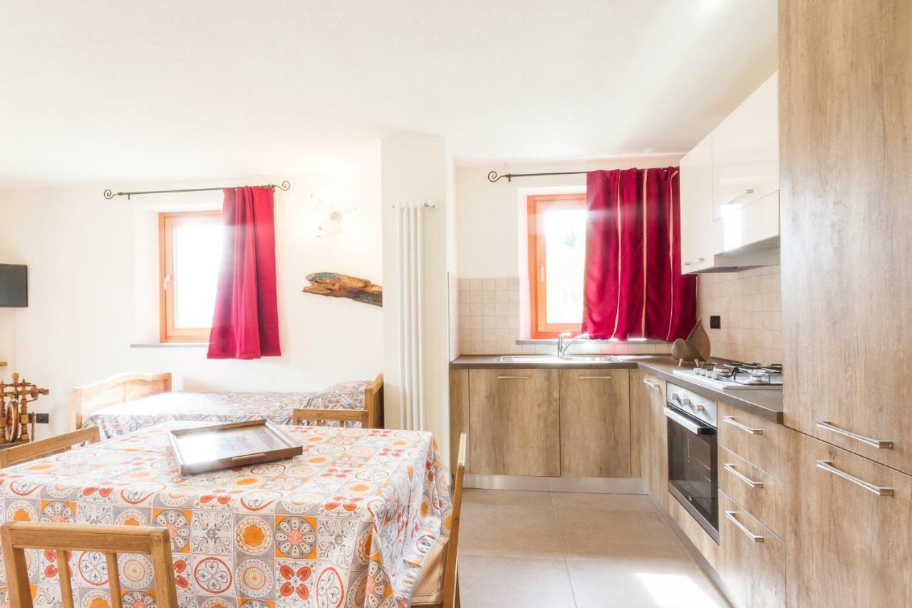Apartamento La Casa Di Alfredo E Virginia Aosta Exterior foto
