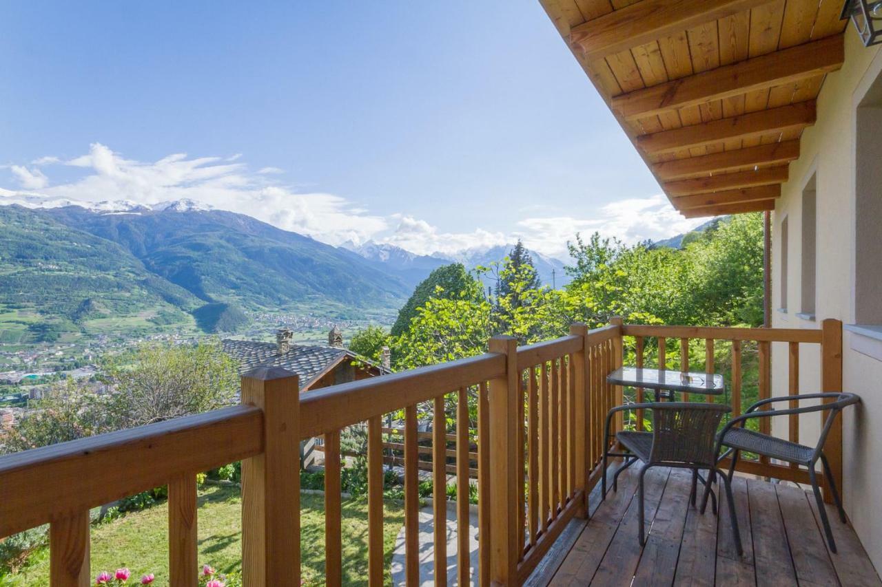 Apartamento La Casa Di Alfredo E Virginia Aosta Exterior foto